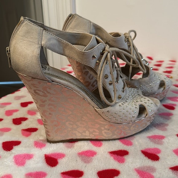 Giani Bini Wedges - Picture 2 of 5